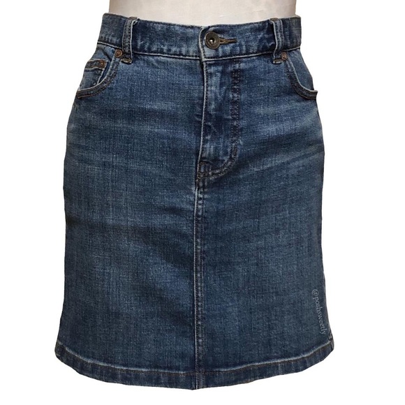 Free people dark wash denim skirt - Picture 2 of 5